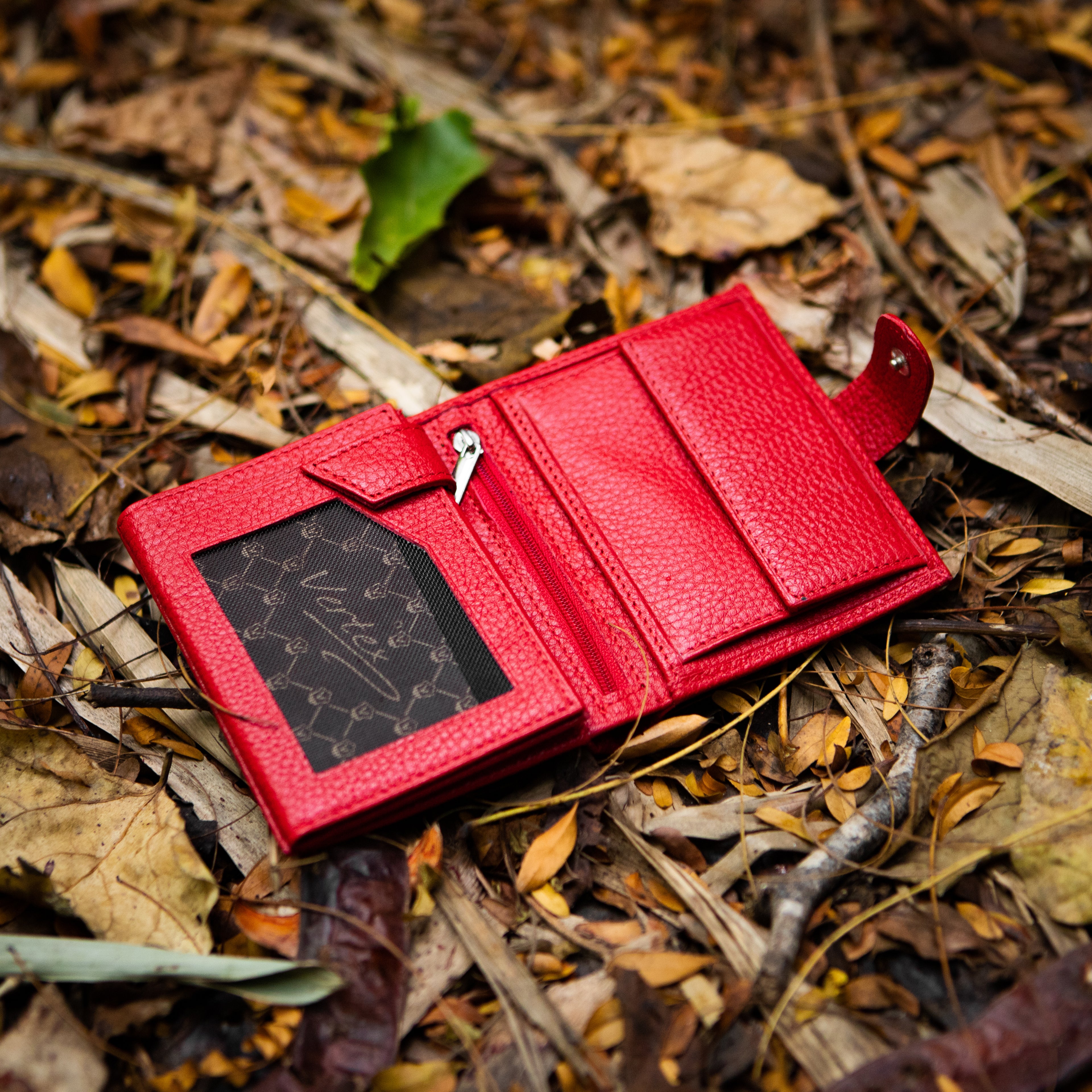 portfeuille pour femme rouge